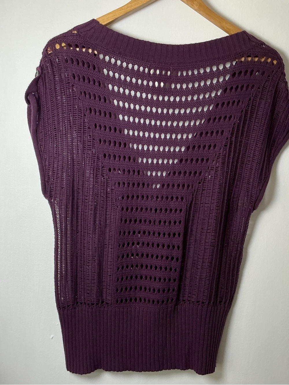 Mudd Vintage Y2K Crochet Knit Cardigan Vest L Purple Open Stitch Button Front - Picture 2 of 8